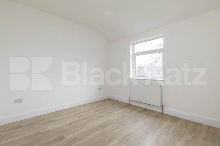 Recently Refurbished Apartment Headstone Road, Harrow-on-the-Hill